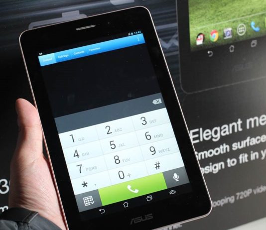 Asus Fonepad ครั้งแรก ในงาน คอมมาร์ต ไทยแลนด์ 2013