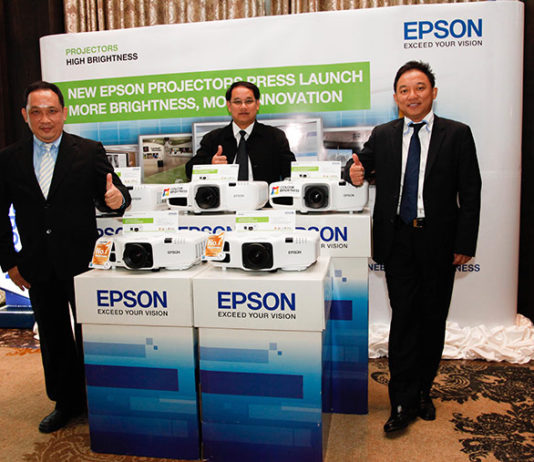 Epson EB-4000 Series โปรเจ็คเตอร์ความสว่างสูง 11 รุ่น
